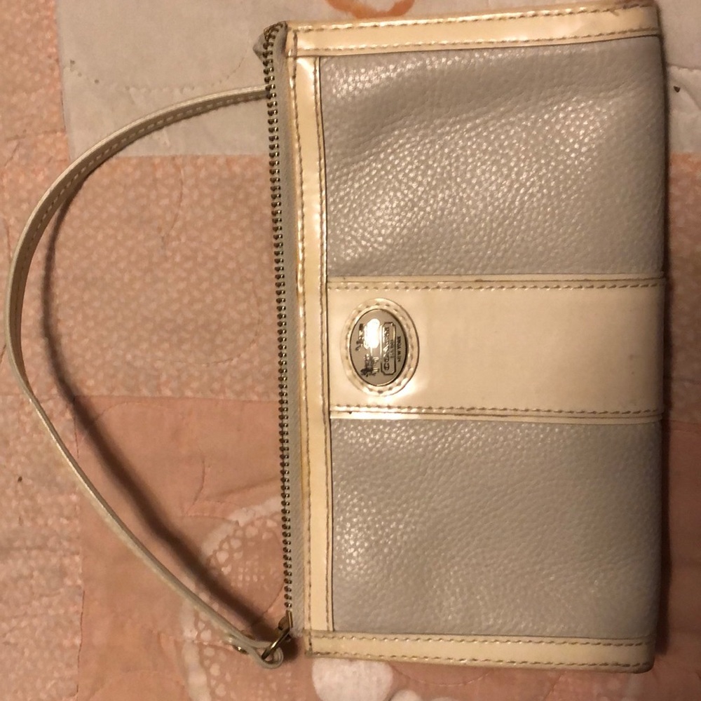 Large Coach Zippy Wallet.